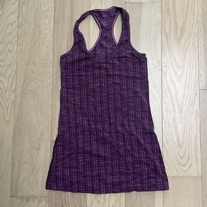 Lululemon tank